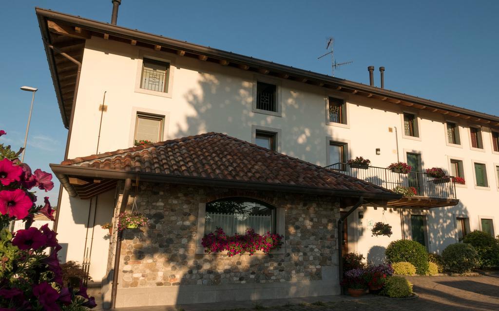 Agriturismo Residence Caporale Remanzacco Eksteriør bilde